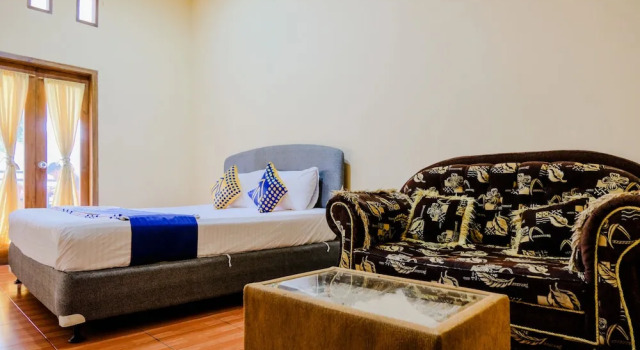 Hotel Tlogorejo 2 by OYO Rooms, Réserver Hôtel Ngebel Java oriental