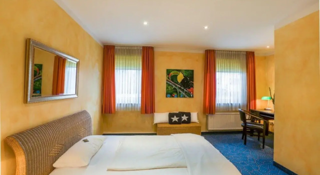 Hotel Schewe, Забронировать Отель Отели Лёне 3 звезды, 3*