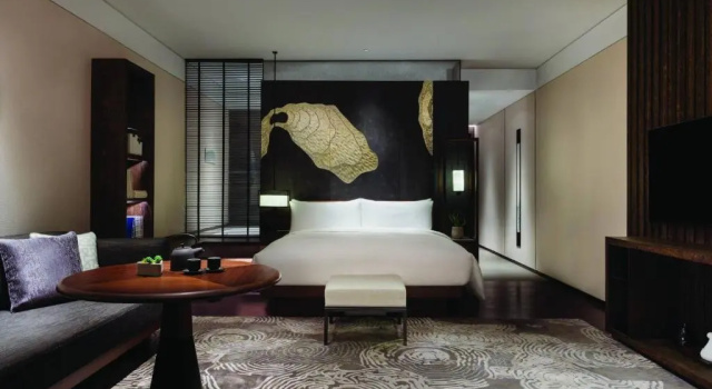 Двухместный номер Deluxe с балконом и с видом на сад JW Marriott Hotel Qufu