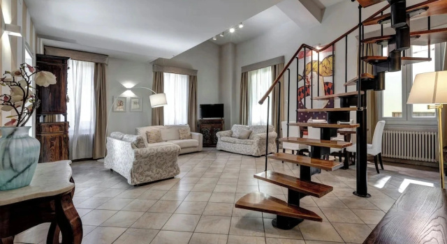 Taddeo Apartment by Mamo Florence, Забронировать Апартаменты/квартира Флоренция Тоскана, рядом с Дворец Строцци