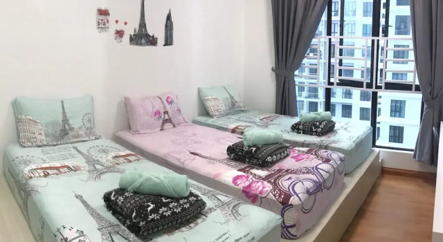 Семейный номер Standard с 3 комнатами с балконом и с красивым видом из окна JB Staycation next to Paradigm Mall JB