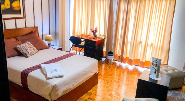 Hotel Villa Lafayette, Забронировать Отель La Floresta Кито, рядом с Del Arbolito Park