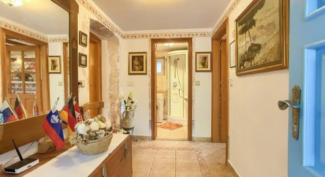 House Maria