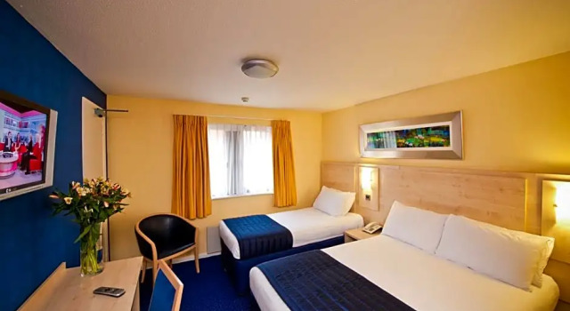 Номер Standard Leonardo Inn Aberdeen Airport