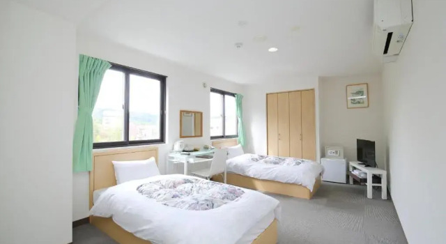 Двухместный номер Standard с видом на горы Toya-onsen Hotel Hanabi