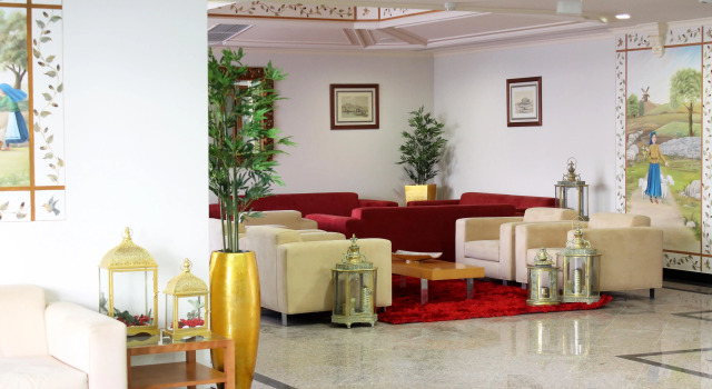 Travel Hotel