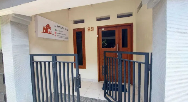 AJ Bike Guesthouse Syariah