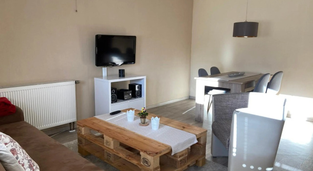 Ferienwohnung Schaub, Book Hotel Hotels in Thuringian Forest with Parking, Parking