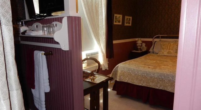 Richmond House Bed and Breakfast, Buchen Sie Hotel Vernon 