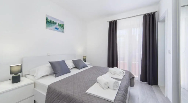 Apartments Deluxe Vučko, Varaa Huoneisto Hotellit Split-Dalmatia pysäköinnillä, Pysäköinti