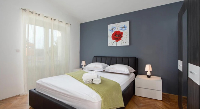Nice Home in Podstrana With Wifi and 2 Bedrooms, Rezerwuj Hotel Podstrana Split Region
