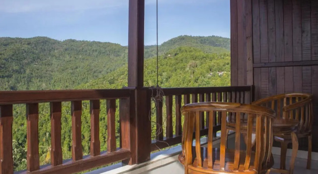 Полулюкс Maliana Homestay