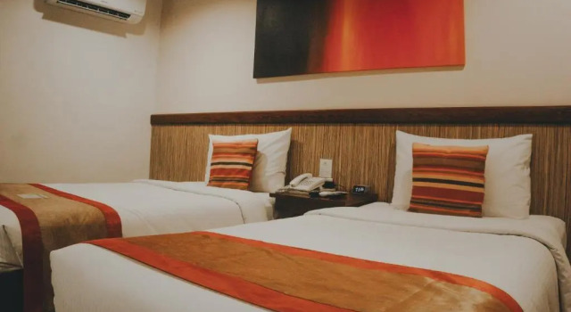 Двухместный номер Standard NS Royal Hotel