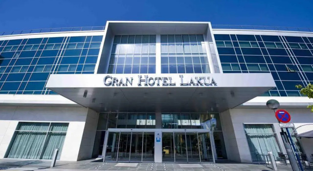 Apartamentos Gran Lakua