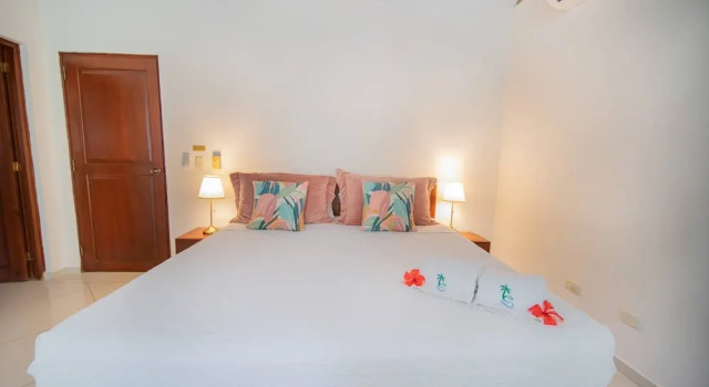 Вилла Casati Pearl House, Big House With Private Pool