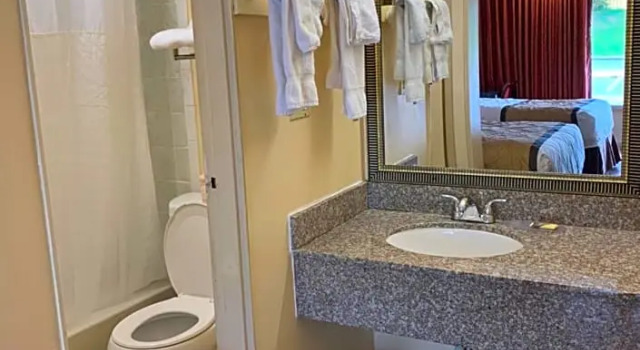 Двухместный номер Country Hearth Inn & Suites Cartersville