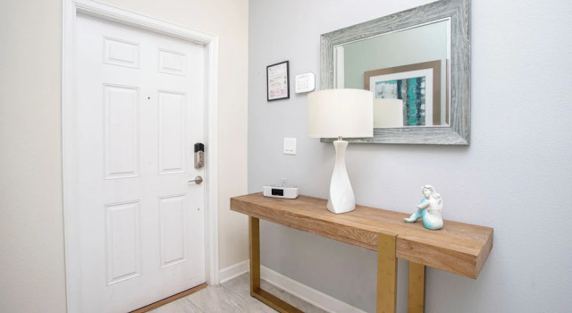 Апартаменты Ravishing Four Bd w Pool Close to Disney 4947