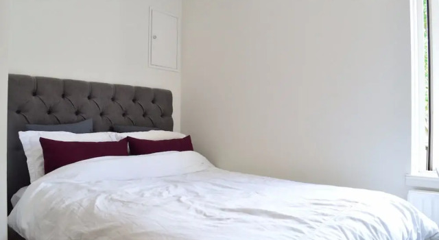 Bright Apartment Near Brixton, Varaa Huoneisto Asunnot kohteessa Merseyside, Huoneisto