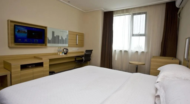 City Convenient Chain Hotel Wuhan High Speed Railway Station Branch, Prenota Hotel Hong Shan Wuhan