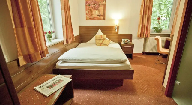 Würmtaler Gästehaus, Book Hotel Grafelfing Upper Bavaria