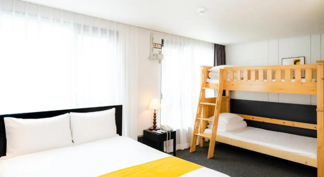 Семейный номер Deluxe Seogwipo Hills Hotel