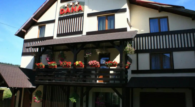 Pensiunea Dana, Rezervovat Hotel 3hvězdičkové hotely v Suceava, 3*