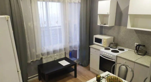 Apartments at 32 Albert Kamaleev Ave., Prenota Appartamento Sovetsky district 