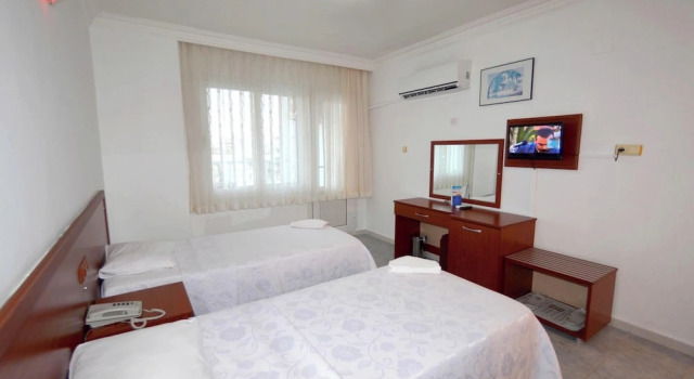 Hotel Eylül, Rezervovat Hotel Mersin 