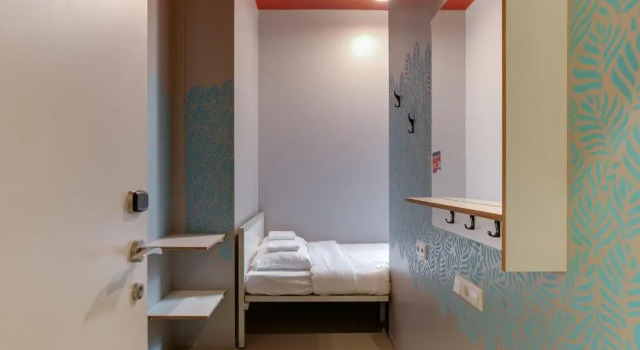 Одноместный номер Private ClinkNOORD Hostel