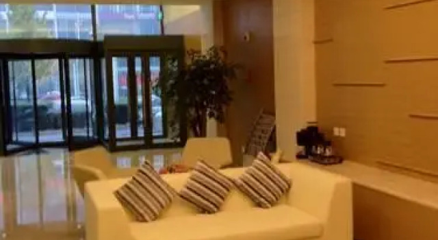 JI Hotel Development Area Dalian, Book Hotel Hoteller i Dagushan med pool, Swimmingpool