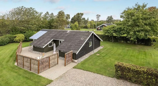 "Roska" - 525m from the sea in SE Jutland