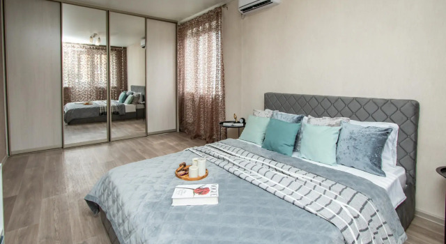 Room Hotel (Рум Отель) на проспекте Октябрьский, Забронировать Апартаменты/квартира Отели Новокузнецка с парковкой, Парковка