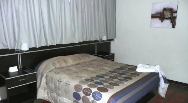 Howard Johnson Tinajeros, Rezervovat Hotel Porlamar Margarita Island