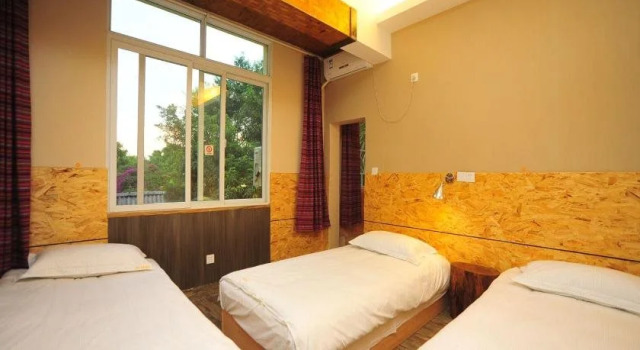 Travel Demo Youth Hostel International