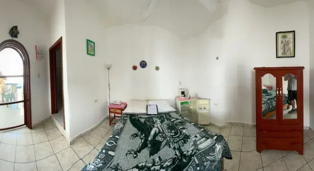 Номер Comfort с видом на сад Alicia's Bed & Breakfast