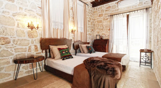 Villa with private pool near the beach