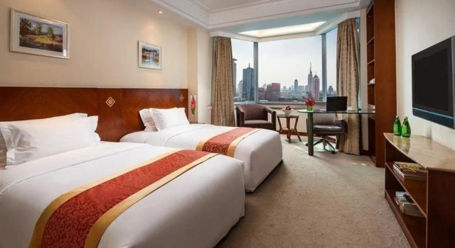 Jinan Luneng Xinyi Hotel