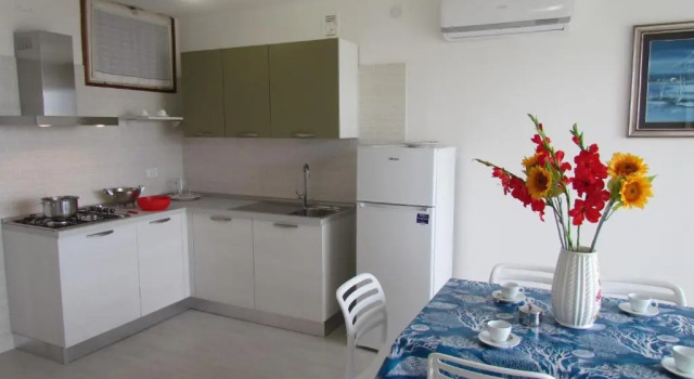 Modern Flat With sea View-beahost