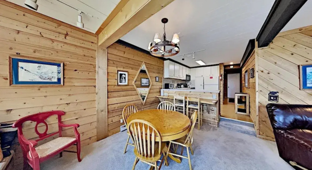 543 2 Bedroom Condo, Varaa Hotelli Mammoth Lakes Mammoth