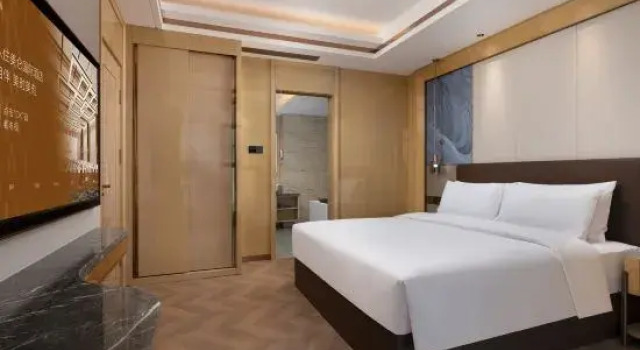 Люкс Executive Grand Madison Weifang Hotel