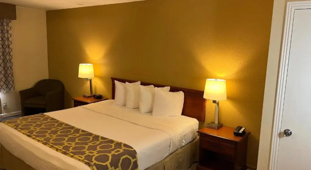 Номер Standard Spark by Hilton Rock Springs
