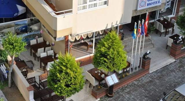 Miss Cleopatra Hotel