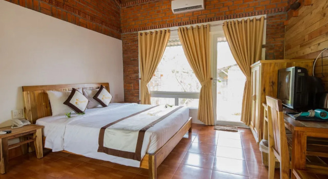Двухместный номер Deluxe с балконом и с красивым видом из окна Sen Viet Phu Quoc Resort Sport & Spa