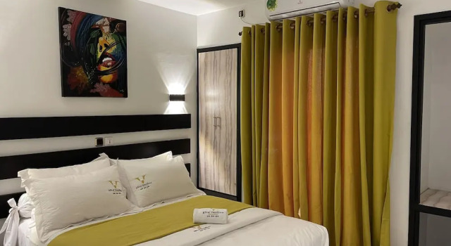 Komfortowy pokój Hotel Vendôme Douala
