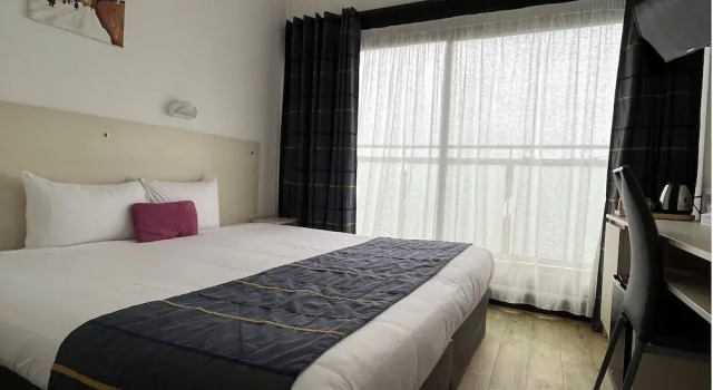 Logis Le Gavrinis, Varaa Hotelli  