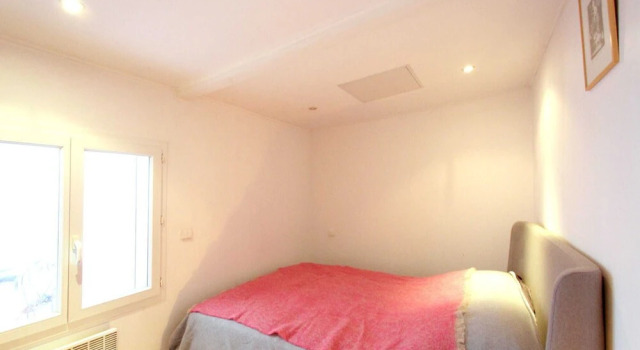 Quiet Apartment of 38m2 Bright with Pretty Terrace