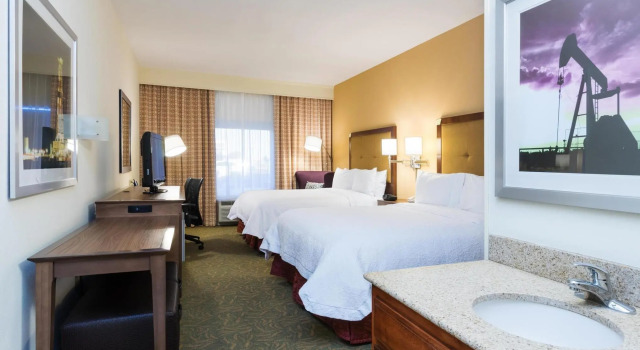 Четырёхместный номер Standard Hampton Inn by Hilton Odessa