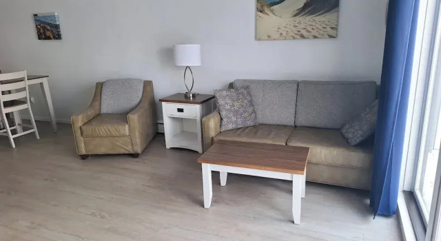 Номер Standard Пентхаус c 1 комнатой с балконом и с видом на залив Pointes North Beachfront Hotel - 2 Person Spa Tub Studios