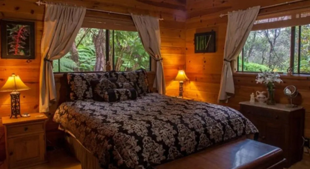 Cymbidium House Volcano Village by Casago Kona