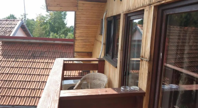 Conacul Bunicilor, Rezervovat Penzión Baia de Fier Polovragi